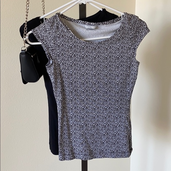 2 pack basic tops - Picture 1 of 2